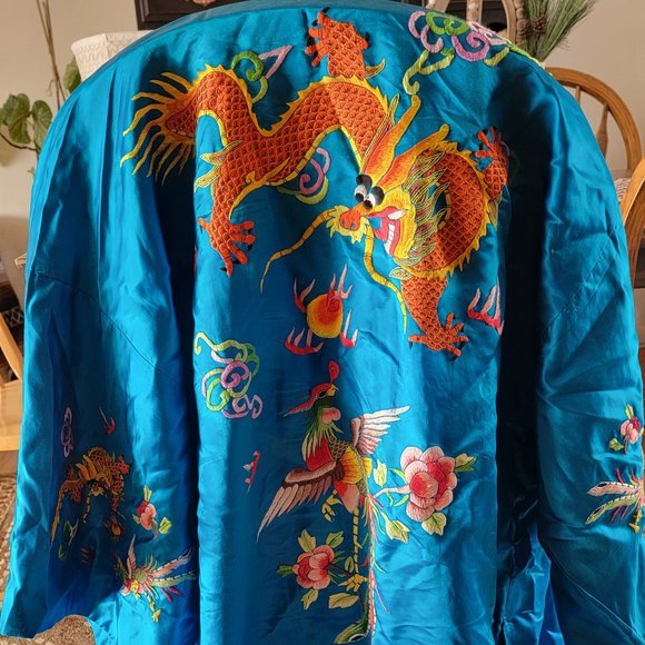 Vintage 100 Percent Silk Hand Embroidered Kimono.